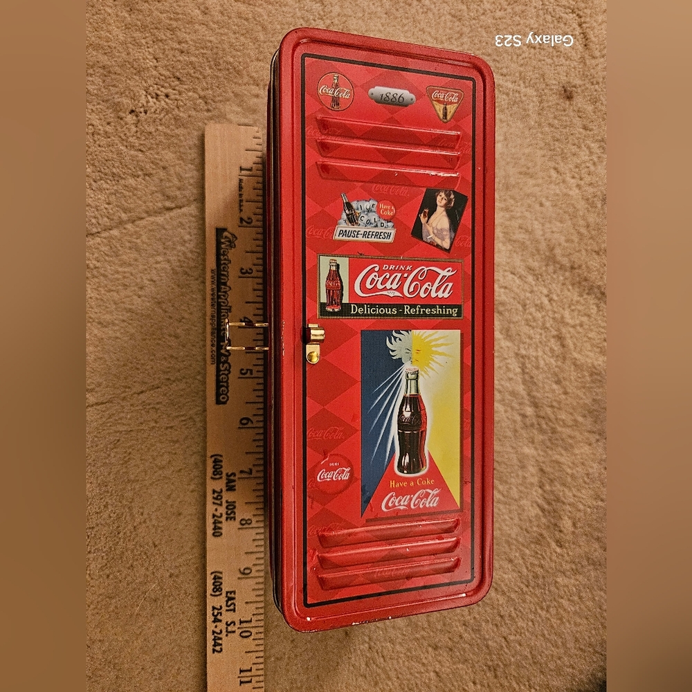 Coca cola locker